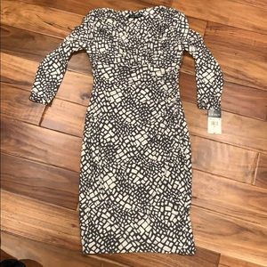 Ralph Lauren stretch v neck dress NWT 0